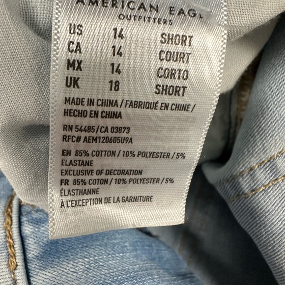 AEO Light Blue Women's Jeans - Picture 10 of 10